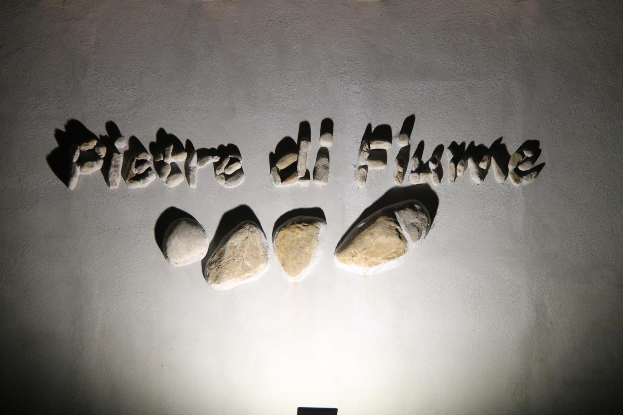 Pietre Di Fiume Apice