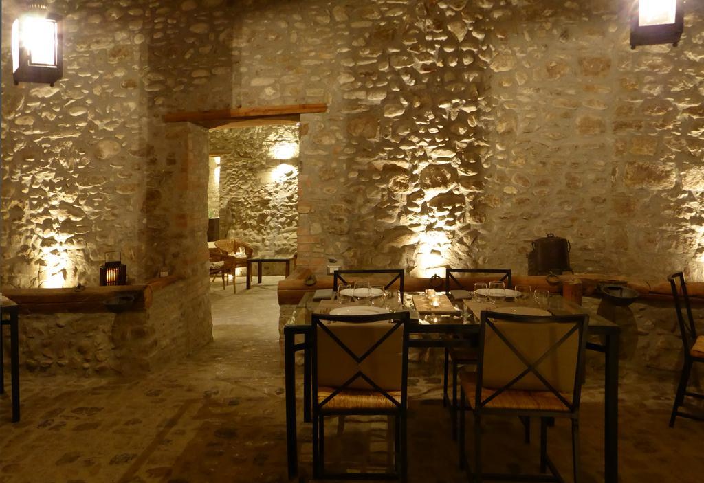 Pietre Di Fiume Apice