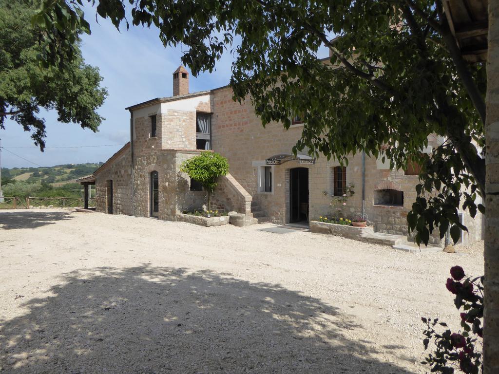 Pietre Di Fiume